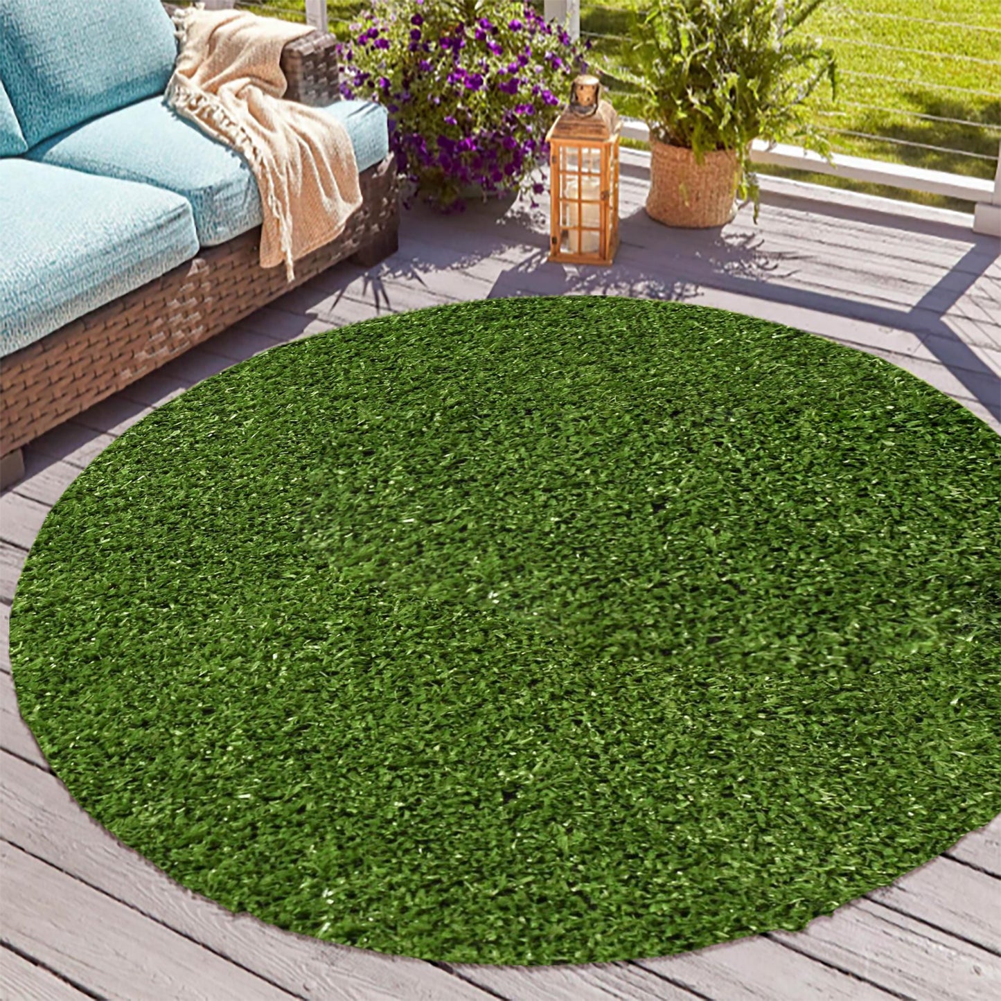Plaza Round Grass Rug