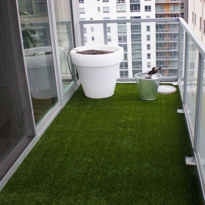 Arcade Balcony Grass