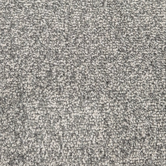 Divonte-76-Iron-Carpet
